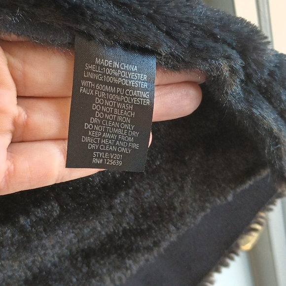 Bundle - Picture 8 of 12